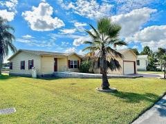 Photo 1 of 25 of home located at 321 Inverrary Dr. Auburndale, FL 33823
