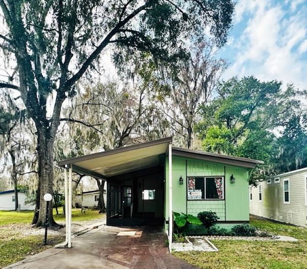 1980 VIKI Mobile Home For Sale 2162 NW 47th Circle Ocala, FL