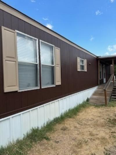 Mobile Home at 129 Lone Oak Kingsland, TX 78639