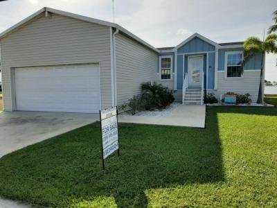 Mobile Home at 810 Avanti Way Boulevard North Fort Myers, FL 33917