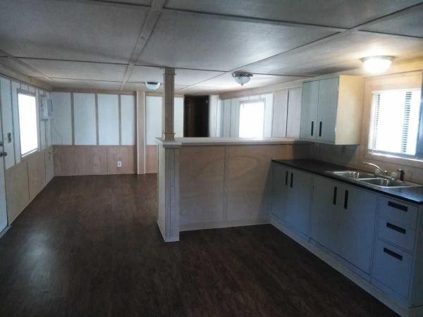 300.00 WEEKLY Mobile Home For Sale