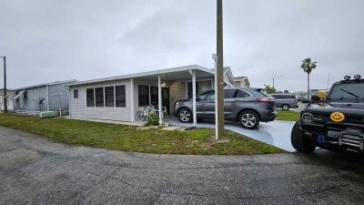 Mobile Home at 101 Commerce Ave, Lot 31 Haines City, FL 33844