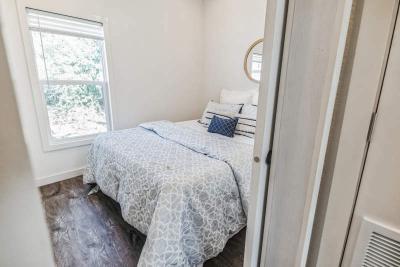 Photo 4 of 36 of home located at 2050 W. Dunlap Ave #E220 Phoenix, AZ 85021