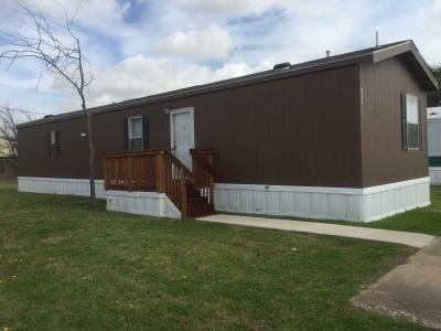 Mobile Home at 4237 Star Dr Fort Worth, TX 76244