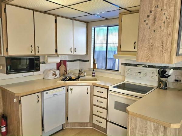 1986 Palm Harbor Mobile Home