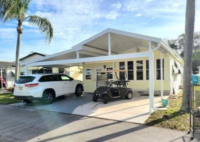 Mobile Home at 3620 Limo Way, Lot 876 Ruskin, FL 33570