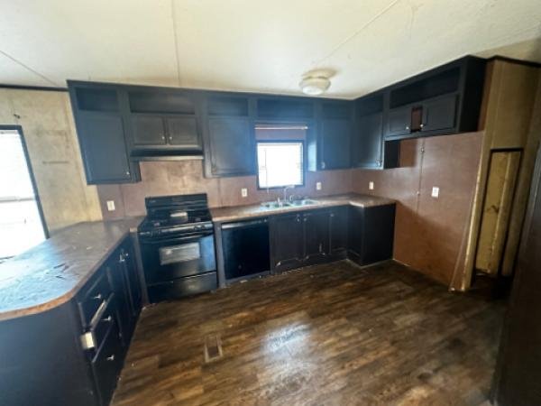 2016 MAXIMIZER Mobile Home For Sale