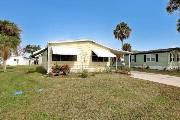 1989 SUNC Mobile Home For Sale