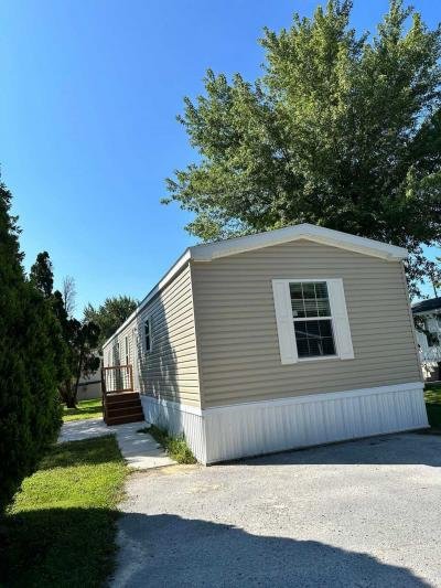 Mobile Home at 535 W Gypsy Lane Rd #210 Bowling Green, OH 43402