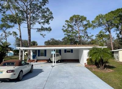 Mobile Home at 19208 Green Valley Ct North Fort Myers, FL 33903