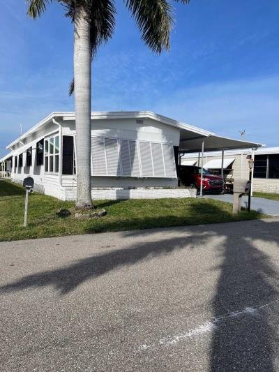 Mobile Home at 14715 Patrick Henry North Fort Myers, FL 33917