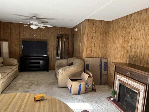 1977 Lancer Colonial Mobile Home
