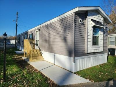 Mobile Home at 086 Kings Way Michigan City, IN 46360