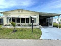 Photo 2 of 76 of home located at 2753 Lamplighter Drive Sarasota, FL 34243