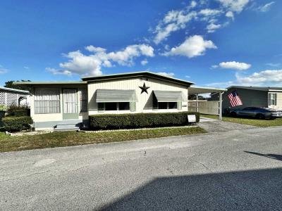 Mobile Home at 36144 Apple Way Grand Island, FL 32735
