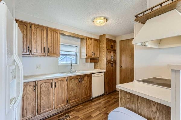 1985 Manufactured Home