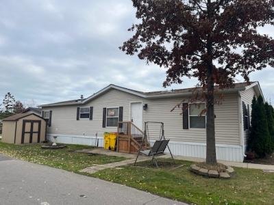 Mobile Home at 52820 S Yorktown Ct Chesterfield, MI 48051