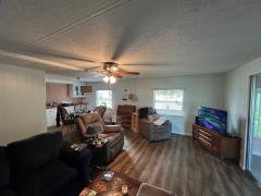 Photo 4 of 25 of home located at 276 Kelou Ct Wildwood, FL 34785