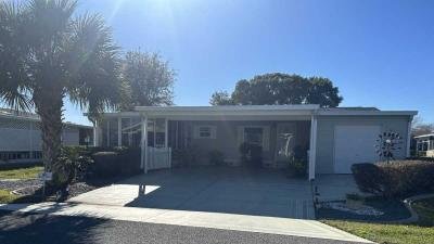Mobile Home at 816 Sutton St Lady Lake, FL 32159