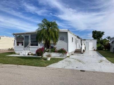 Mobile Home at 271 Valencia Drive Fort Myers, FL 33905