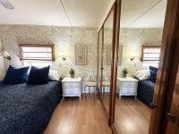 1985 LYNB Manufactured Home