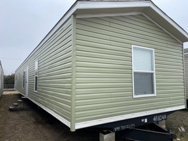2023 240PD1676 Mobile Home For Sale