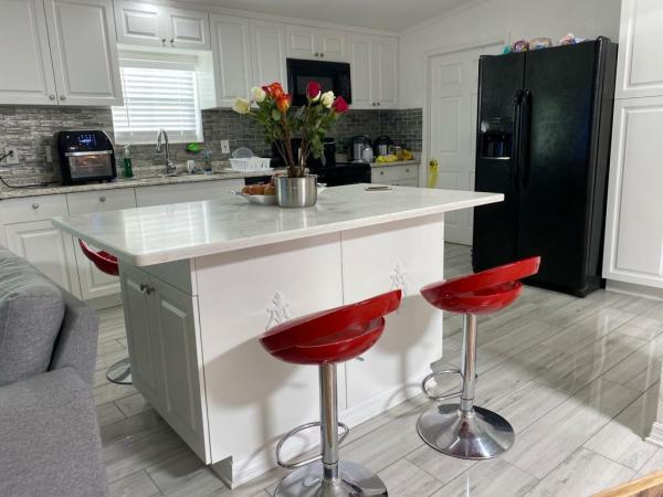 2006 FTWD Mobile Home For Sale