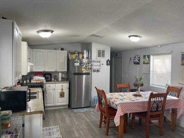2005 Mobile Home For Sale