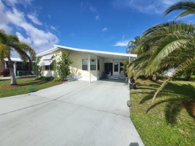 Mobile Home at 172 Hopetown Rd Micco, FL 32976