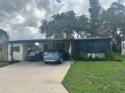 Mobile Home at 2044 Oriole Ln Lake Wales, FL 33859