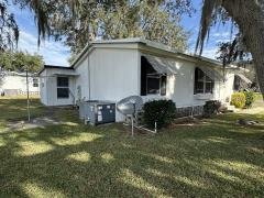Photo 4 of 15 of home located at 450 Carnation Drive Fruitland Park, FL 34731