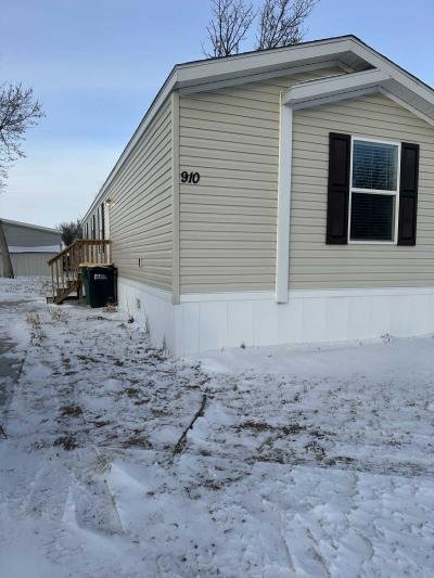 Mobile Home at 825 1st Avenue East #60 West Fargo, ND 58078
