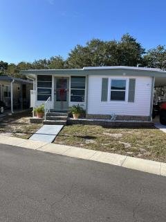 Photo 1 of 15 of home located at 7901 40th Ave N #33 Saint Petersburg, FL 33709
