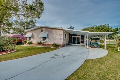 Mobile Home at 9774 Spyglass Ct North Fort Myers, FL 33903