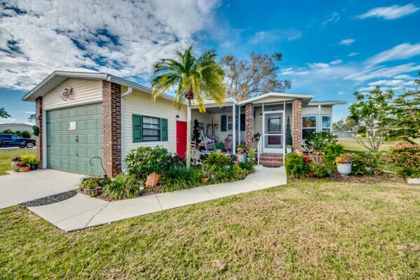 Photo 1 of 2 of home located at 10078 Brokenwoods Ct. North Fort Myers, FL 33903