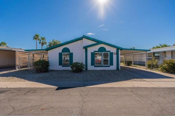 1994 SUNPOINTE Mobile Home For Rent