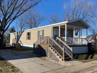 Mobile Home at 5741 Bunker Hill Drive Mounds View, MN 55112