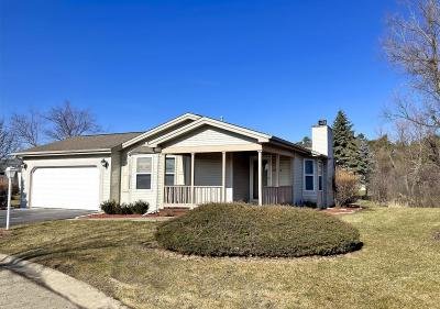 Mobile Home at 2614 Maywood Court Grayslake, IL 60030