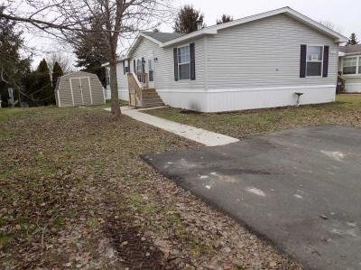 Mobile Home at 9201 W Timberview Dr Newport, MI 48166