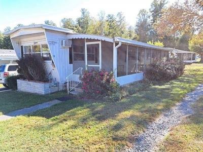 Mobile Home at 18 Blue Spruce Ln. Hendersonville, NC 28739