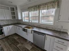 Photo 5 of 29 of home located at 220 Brittany Terrace Rock Tavern, NY 12575