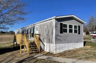 Mobile Home at 144 Brookfield Dr. Clinton, TN 37716