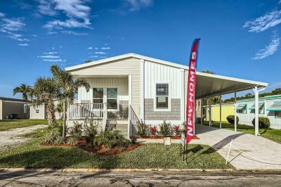 Photo 4 of 24 of home located at 37 Westwind Court Melbourne, FL 32934