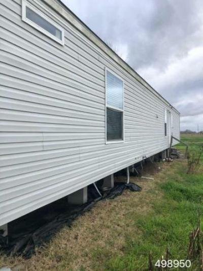 Mobile Home at 1328 Old Bloomington Rd Victoria, TX 77905