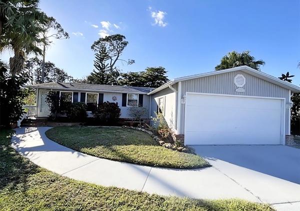 1986 Brook Manufactured Home