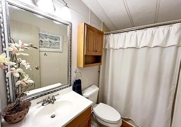 1986 Brook Manufactured Home