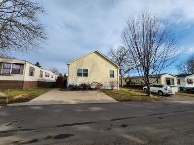 Mobile Home at 1376 Pine Tree Drive Maplewood, MN 55119