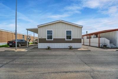 Mobile Home at 5601 W Missouri Ave Glendale, AZ 85301