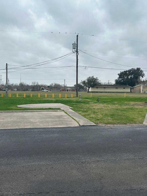 Photo 1 of 2 of home located at 130 W. Corrall Vacant Rv Lot  #55 Kingsville, TX 78363