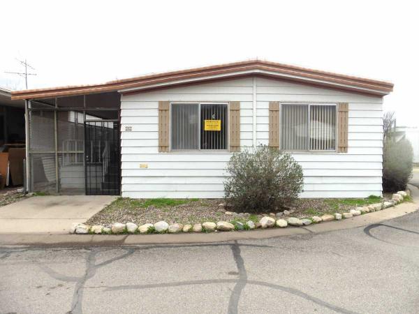 1982 Kaufman and Broad Mobile Home For Sale